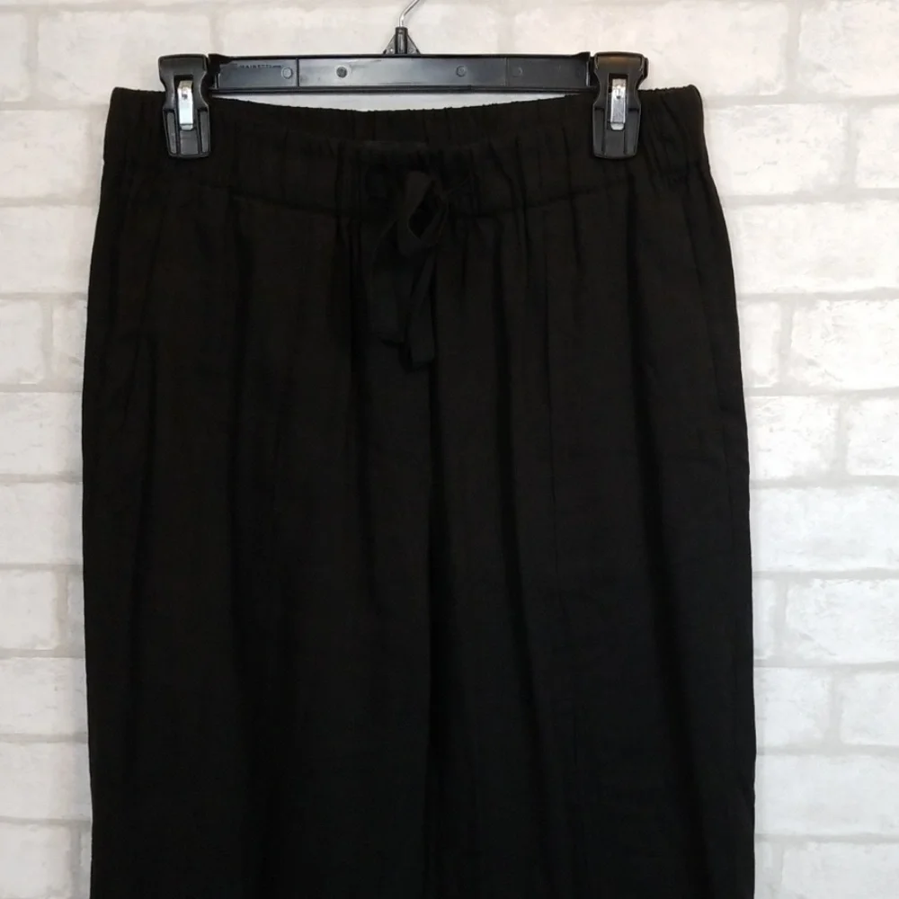 - Babaton with linen black pants size M